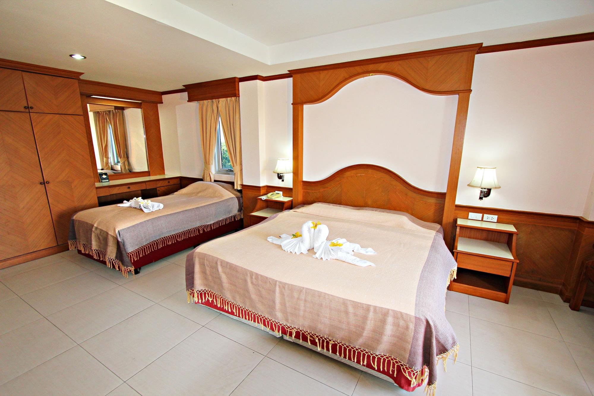 Lek Villa Pattaya Exterior photo